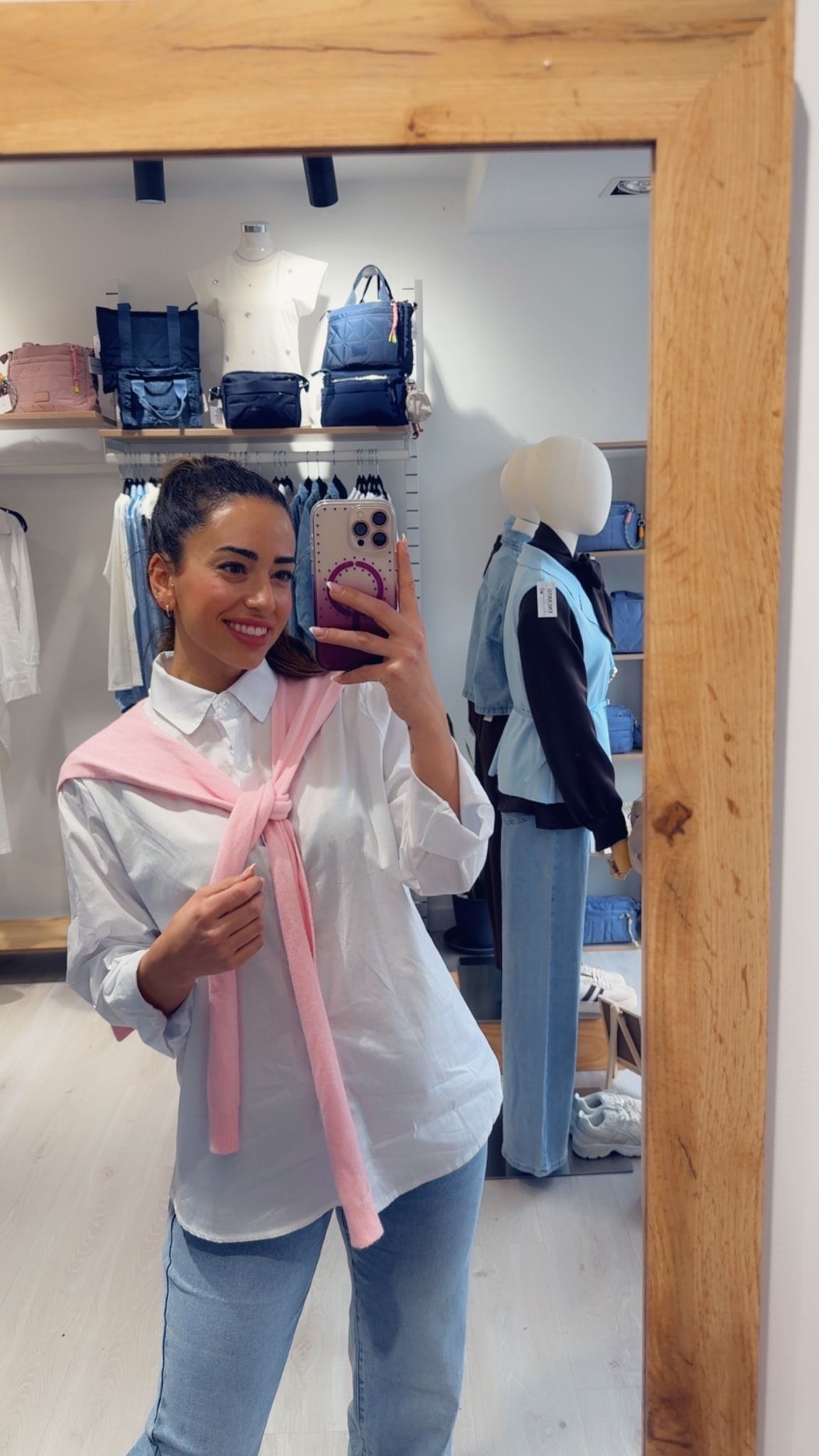 CAMISA CON PAÑUELO - Imagen 4